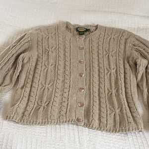 Ladies size M heavy sweater, Cabela’s brand